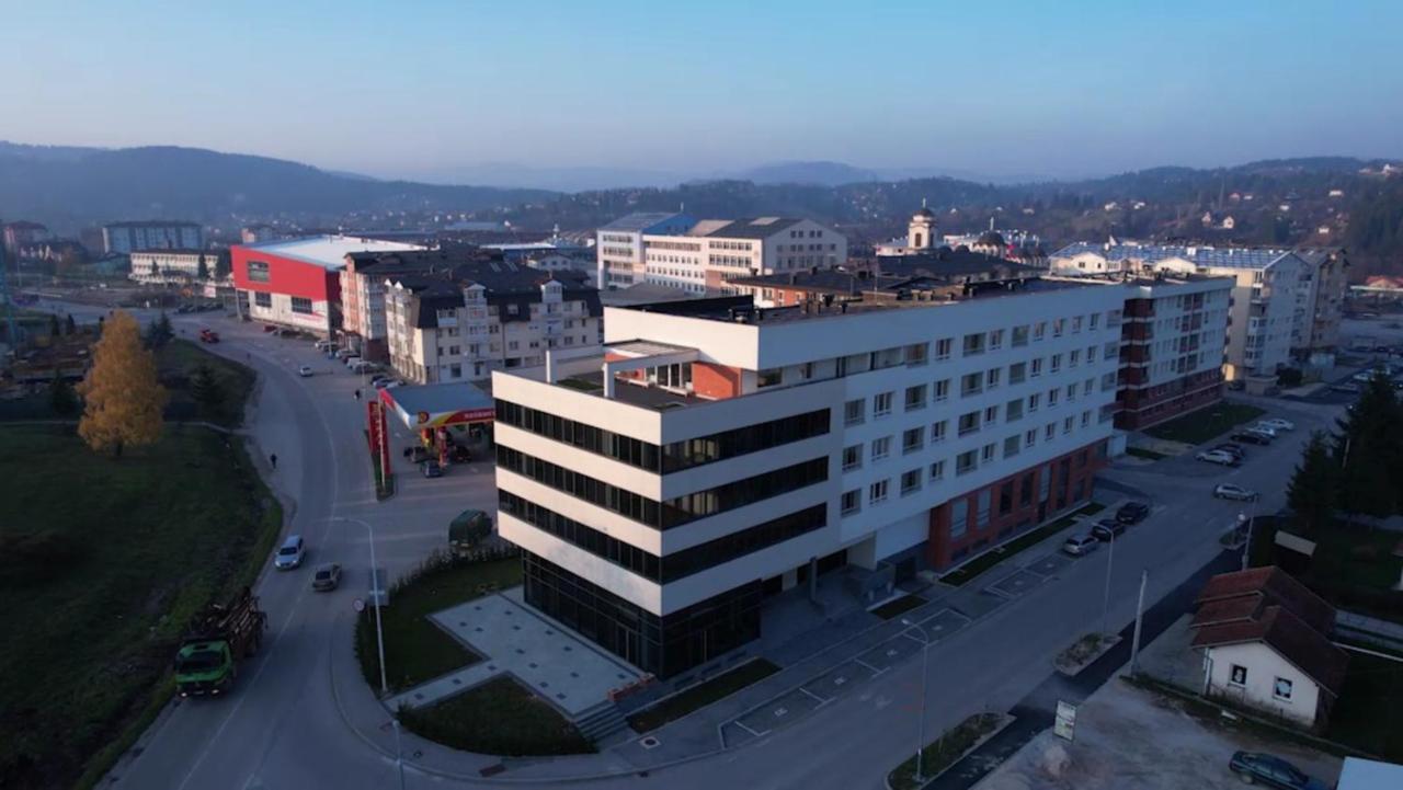 Apartman G8 Deluxe Pale Dış mekan fotoğraf